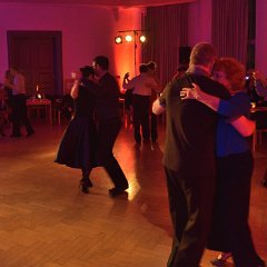 170311-203543 M-LiveImCasino-Claudio+Pilar-Ball