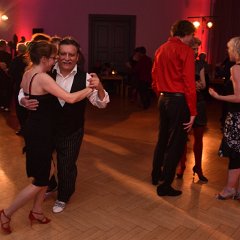 170311-211132 M-LiveImCasino-Claudio+Pilar-Ball