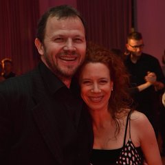 170311-224238 M-LiveImCasino-Claudio+Pilar-Ball