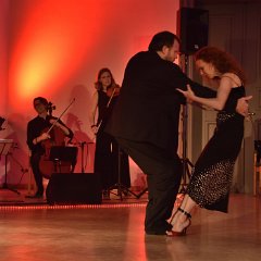 170311-225931 M-LiveImCasino-Claudio+Pilar-Ball-Show